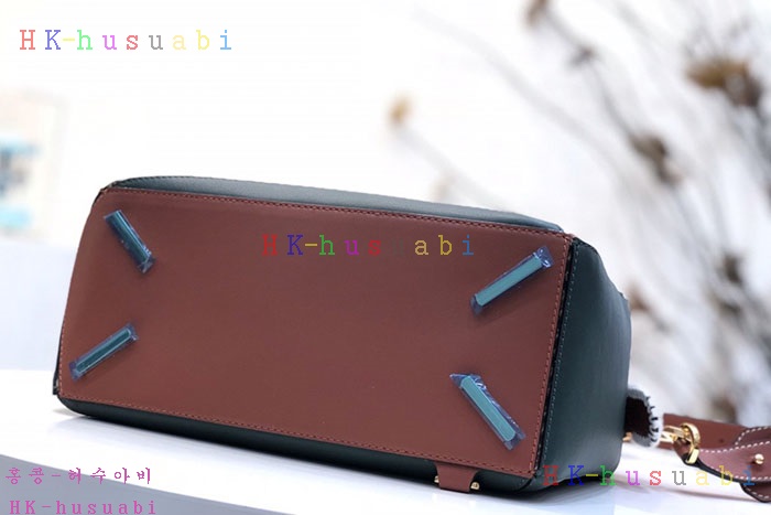 �ڹ̷��ޡ� �ο��� ����� LW 81402