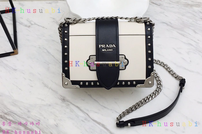 �ڹ̷��ޡ� ����� ī�̿��� PR 1BD045-3-1