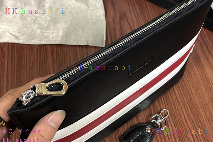 NEW �߸� �Ż� Ŭ��ġ B 885448