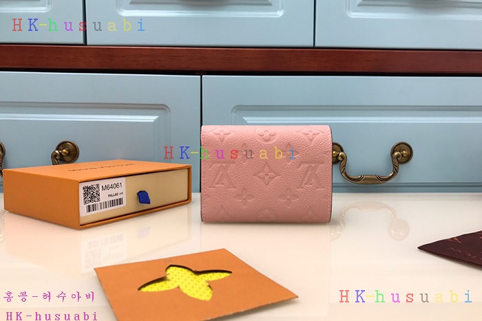 �ڹ̷��ޡ� ���̺��� ���丰 ���� M64061