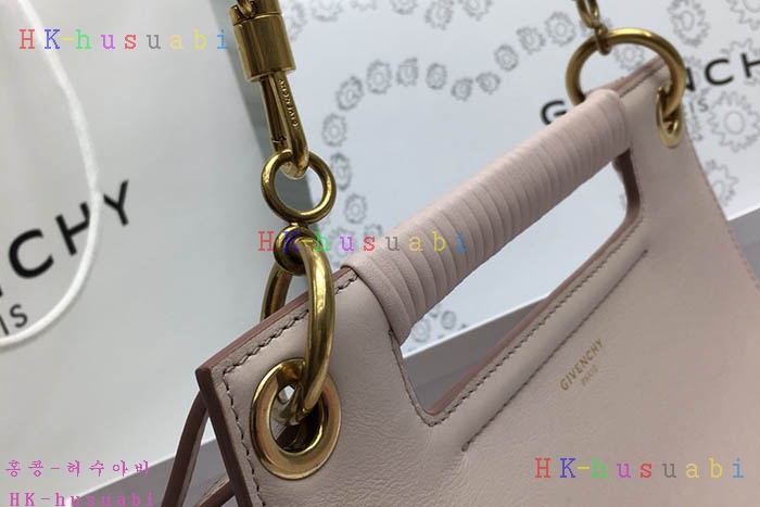 �ڹ̷��ޡ�2019SS ����� �� ��  GV 251110