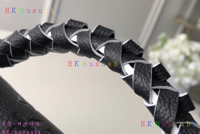 �ڹ̷��ޡ� ���̺��� ����Ʈ ��Ƽ��  M43941-2