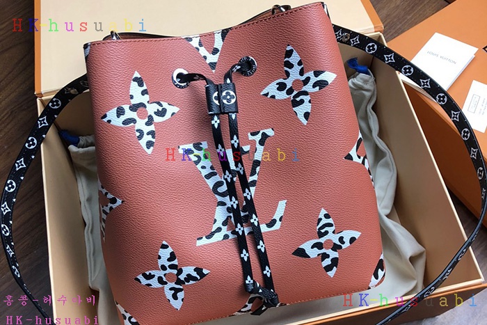 �ڹ̷��ޡ� ���̺��� �׿��뿡  M44020