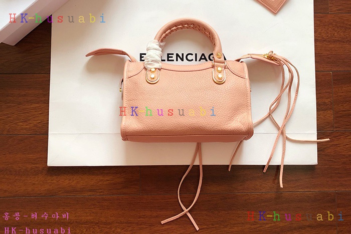 �ڹ̷��ޡ� �߷��þư� �̴� ��Ƽ�� BL 298A