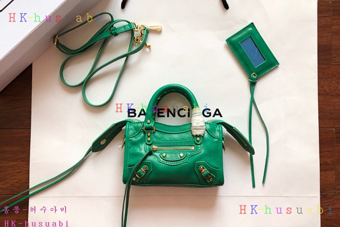 �ڹ̷��ޡ� �߷��þư� ���۹̴� ��Ƽ�� BL 290A-3