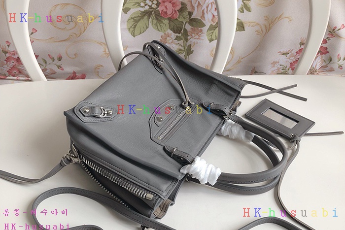 �ڹ̷��ޡ� �߷��þư� ���ǿ��� ��Ʈ�� BL 608B78-4