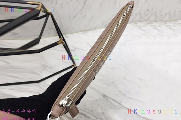�ڹ̷��ޡ� ����� �Ż� Ŭ��ġ P 2NG005-3