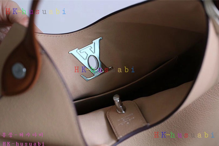 �ڹ̷��ޡڷ��̺��� ���� ȣ���� M44330