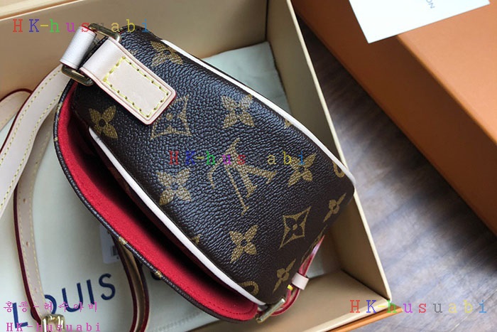 �ڹ̷��ޡ� ���̺��� �ƹ��� ũ�ν���  LV M51179