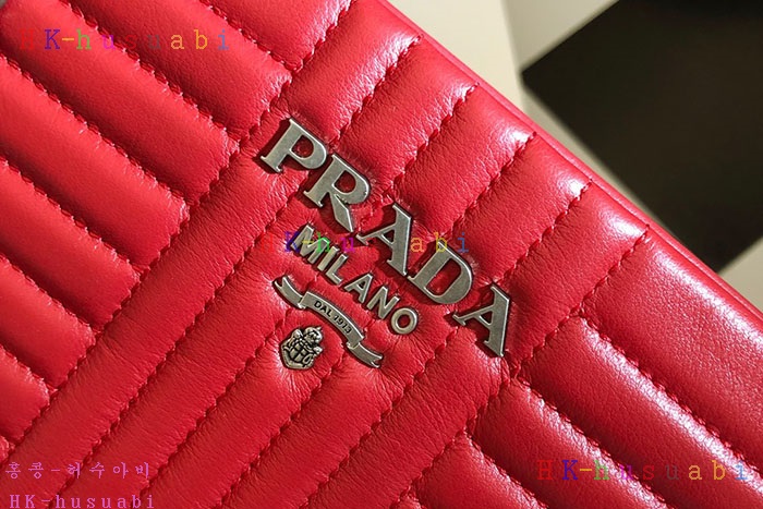 �ڹ̷��ޡ� ����� ���̾�׷� ü�� Ŭ��ġ P 1BF087-4