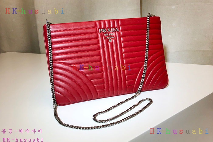 �ڹ̷��ޡ� ����� ���̾�׷� ü�� Ŭ��ġ P 1BF087-4