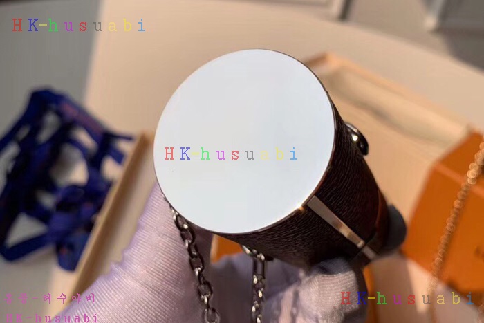 �ڹ̷��ޡ� ���̺��� ����ƽ ���̽� MP2406