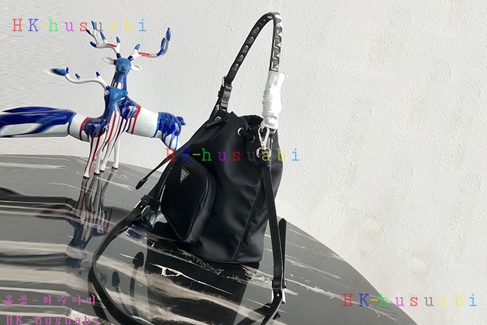 �ڹ̷��ޡ� ����� ��Ŷ�� P 1BH038-8