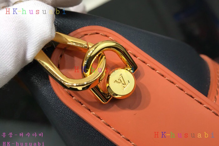 �ڹ̷��ޡ� ���̺��� ������ M53842