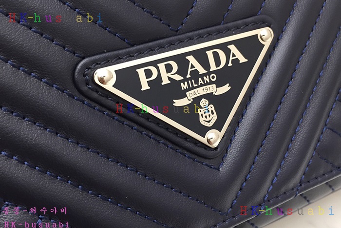 �ڹ̷��ޡ� ����� ���̾�׷� ü�� ũ�ν��ٵ��  P 1BD164