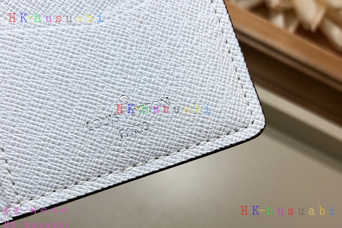 �ڹ̷��ޡ� ���̺���  ���� M67817