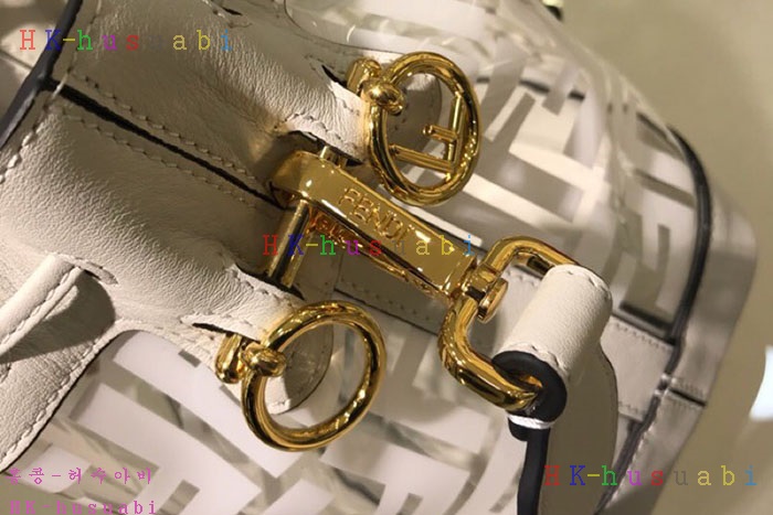 �ڹ̷��ޡ� ��� ��Ʈ���� PU �̴� �� F 8BS010A6V8F0QVL