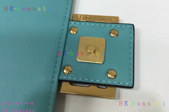 �ڹ̷��ޡ� ��� �ٰ�Ʈ��  F 1244750