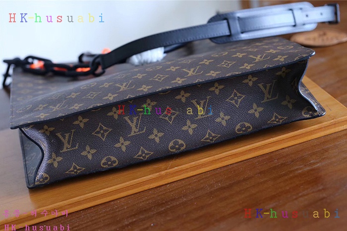 �ڹ̷��ޡ� ���̺��� �� �ö� ��Ʈ�� M44475