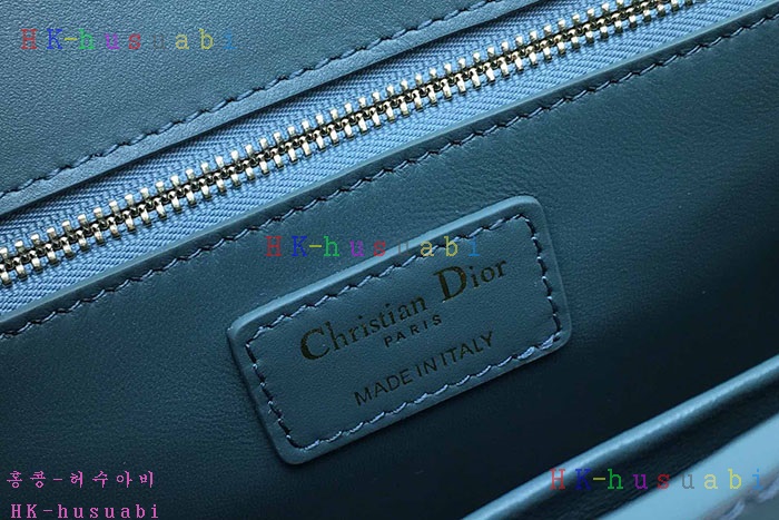 �ڹ̷��ޡ� ��� ��Ƽ�����ι� DR M9203-3