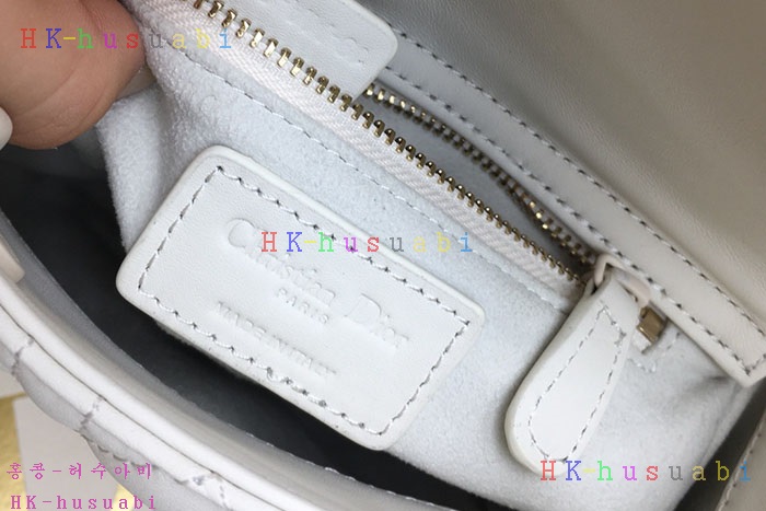 �ڹ̷��ޡ� ��� ���̵�� DR 18822-4