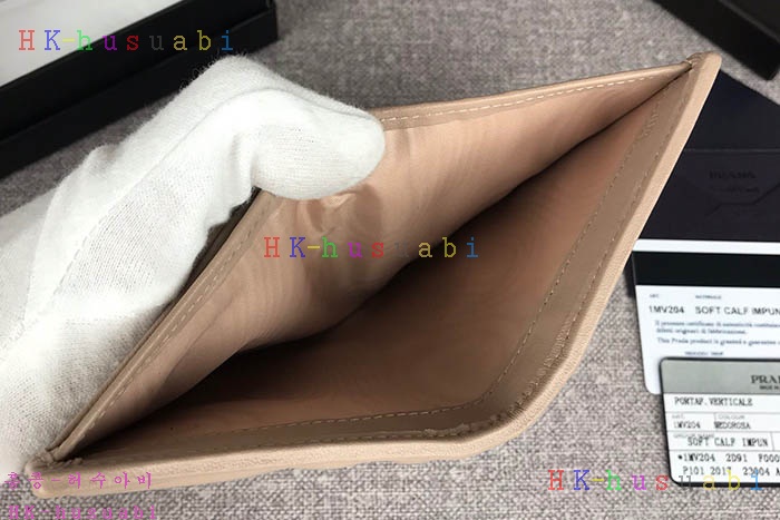 �ڹ̷��ޡ� ����� ������  P 1MV204-3