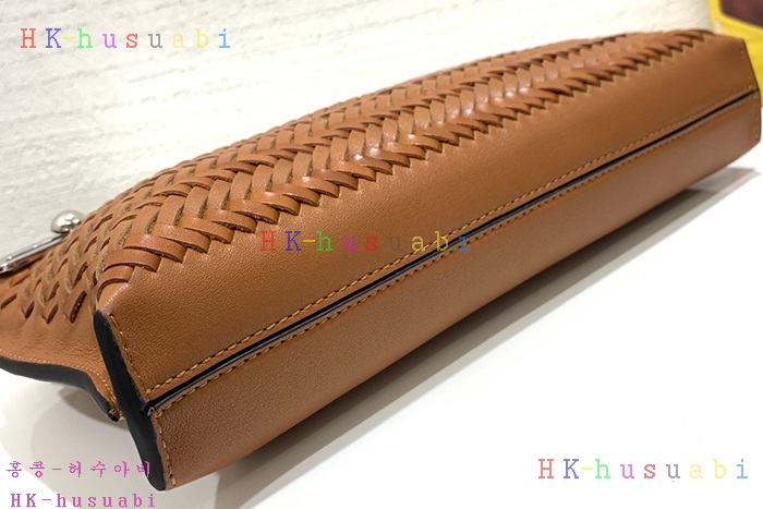 �ڹ̷��ޡ� �ο��� �̾� ��� ������ LW 888000