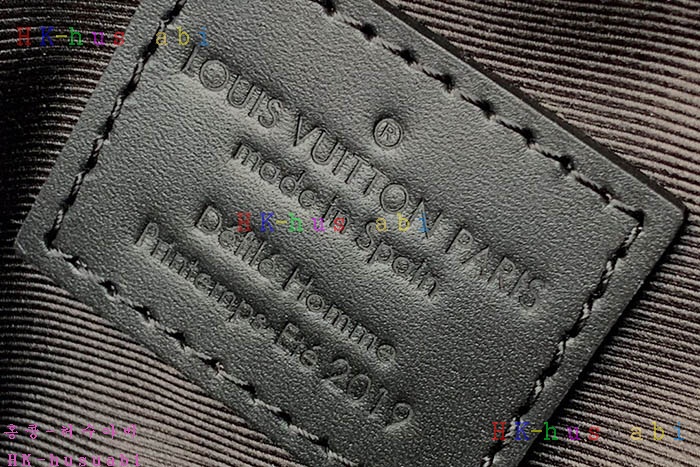 �ڹ̷��ޡ� ���̺��� �ٴ��� PM M55120