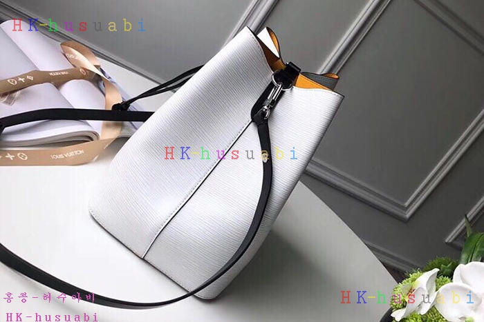 �ڹ̷��ޡ� ���̺��� �׿��뿡 ��Ʈ�� M54369-3