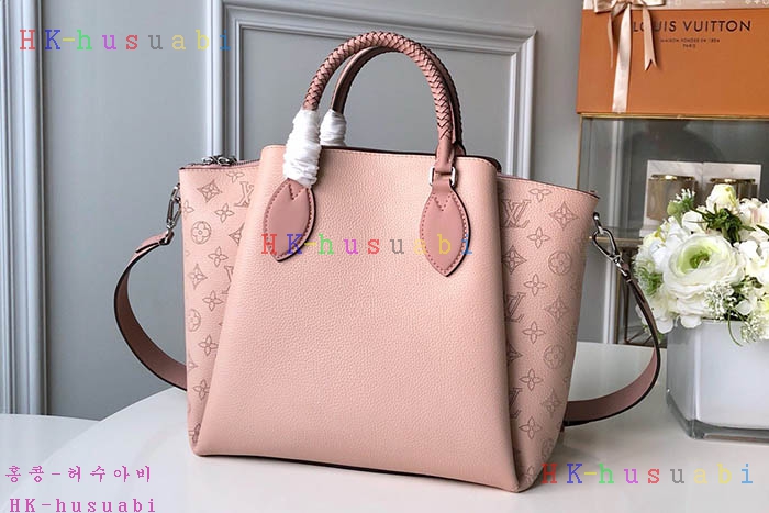 �ڹ̷��ޡ� ���̺��� �Ͽ�޾� ũ�ν��ٵ� ��Ʈ�� LV M55030