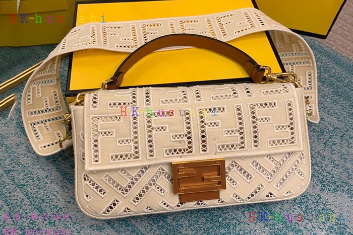 �ڹ̷��ޡ���� �ڼ� ĵ���� �ٰ�Ʈ�� 8BR600-2