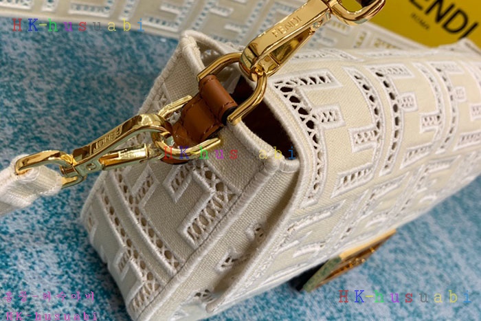 �ڹ̷��ޡ���� �ڼ� ĵ���� �ٰ�Ʈ�� 8BR600-2