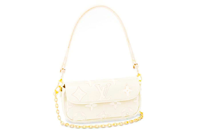 �ڹ̷��ޡڷ��̺��� ���� �� ü�� ���̺� M82210