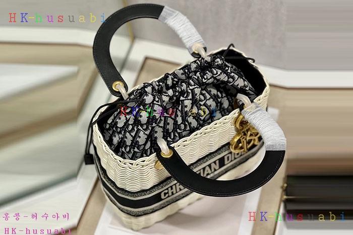�ڹ̷��ޡڵ�� ���̵� ��Ʈ DR88588