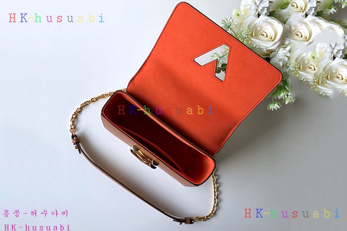 �ڹ̷��ޡ� ���̺��� Ʈ����Ʈ ü�ι�  LV M44408-3