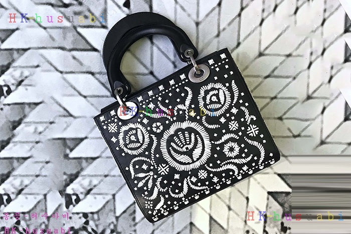 �ڹ̷��ޡ� 2019SS ��� ���̵�� DR M0599