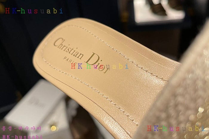 NEW ��� ������ �Ż� DR 934551